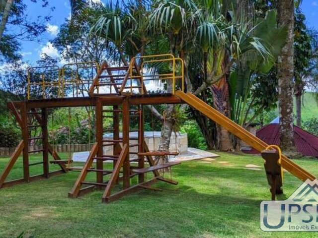 Casa para Venda em São José dos Campos - 4