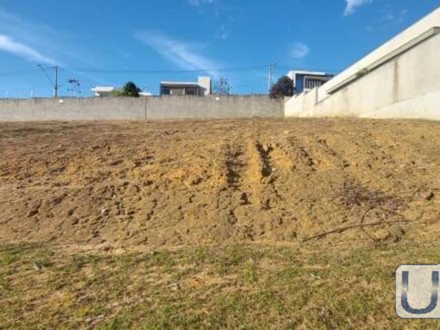 Terreno para Venda em São José dos Campos - 4