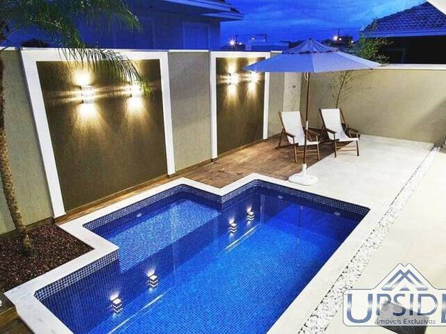 Casa para Venda em São José dos Campos - 4