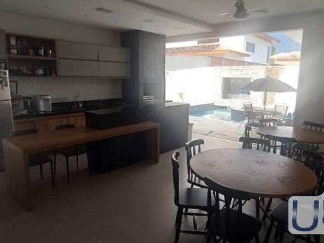 Casa para Venda em São José dos Campos - 4