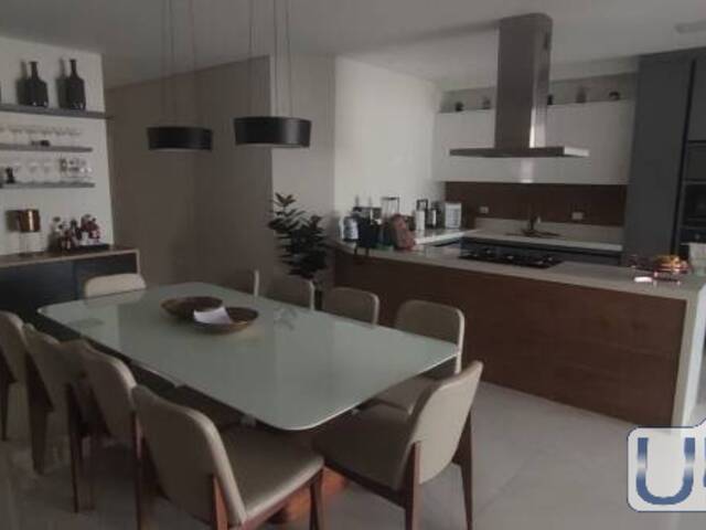 Casa para Venda em São José dos Campos - 5