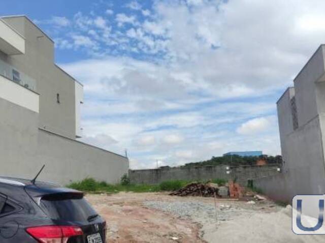 Terreno para Venda em São José dos Campos - 4