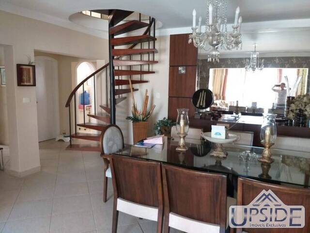 Casa para Venda em São José dos Campos - 3