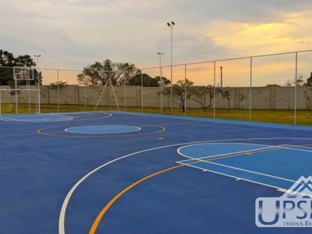 Terreno para Venda em São José dos Campos - 4